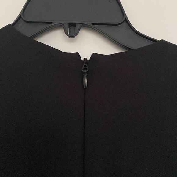 BCBG MaxArua Long Dress with Lace and VNeck transparent - Picture 8 of 8